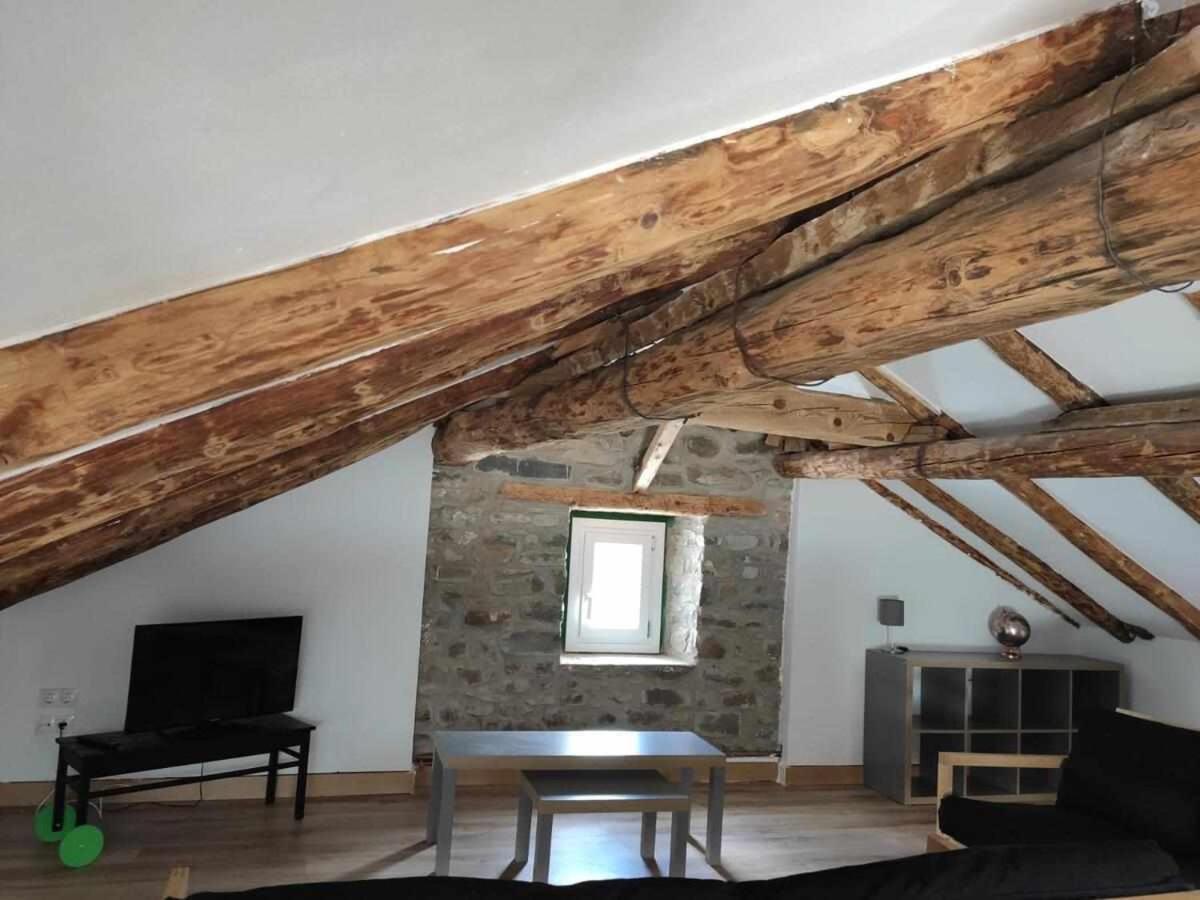 Villa Rosalia Villanúa Kültér fotó